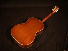 Gibson LG-1【1951年製 満74歳の貫禄のヴィンテージ 当店フルメンテナンス済 乾いた枯れた音色をご堪能下さい! 狙い目のヴィンテージギブソンです! 】解説試奏動画ご覧下さい。_6