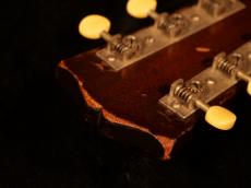 Gibson LG-1【1951年製 満74歳の貫禄のヴィンテージ 当店フルメンテナンス済 乾いた枯れた音色をご堪能下さい! 狙い目のヴィンテージギブソンです! 】解説試奏動画ご覧下さい。_14