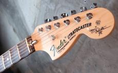 Fender USA Yngwie Malmsteen Signature Stratocaster / Rosewood (1)_2