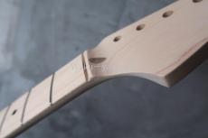 MusiKraft Beak Neck Custom Build / 1p Maple　(1)_7