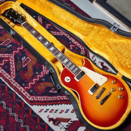 Gibson 1975 Les Paul Deluxe Cherry Sunburst