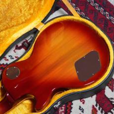 Gibson 1975 Les Paul Deluxe Cherry Sunburst_5