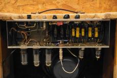 Fender 1956 Deluxe Amp 5E3_7