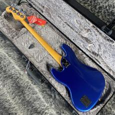 Fender American Ultra Jazz Bass Cobra Blue_9