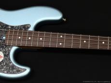 Bacchus BJB-1-RSM [Ice Blue Metallic, Black Pearl Pickguard]_4