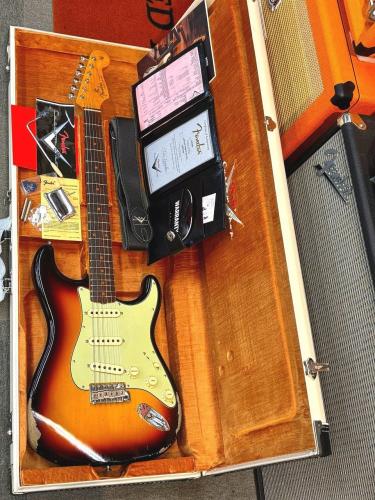 Fender Custom Shop Late 1962 Stratocaster Relic / CC HW / 3Tone Sunburst [3.48kg]【状態良好!!】