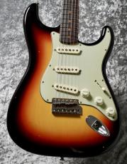 Fender Custom Shop 1964 Stratocaster Journeyman Relic / Target 3Tone Sunburst [3.54kg][2023年製]