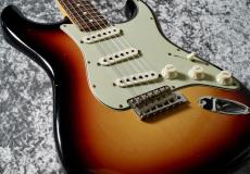 Fender Custom Shop Limited Edition 1963 Stratocaster Journeyman Relic / Bleached 3Color Sunburst [3.42kg]_10