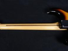 Fender Made in Japan Traditional 50s Stratocaster 2-Color Sunburst_8