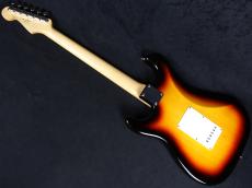 Fender Made in Japan Traditional 60s Stratocaster 3-Color Sunburst_6