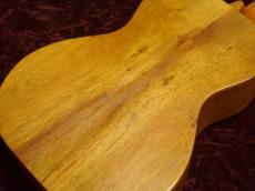 Kamaka Concert Size White Label_11