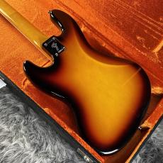 Fender American Vintage II 1966 Jazz Bass 3-Color Sunburst_6