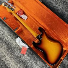 Fender American Vintage II 1966 Jazz Bass 3-Color Sunburst_9