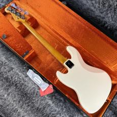 Fender American Vintage II 1966 Jazz Bass Olympic White_9