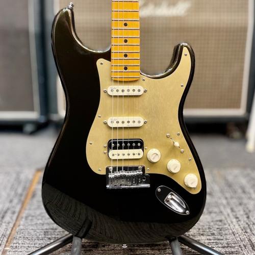 Fender American Ultra Stratocaster HSS -Texas Tea / Maple- 2019年製