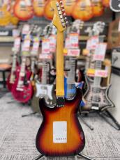 Fender American Vintage '62 Stratocaster 'Thin Lacquer' -3-Color Sunburst- 2012年製【Refrets】_4