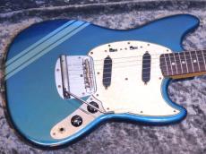 Fender Mustang Competition Burgundy '73_3