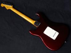 Squier Classic Vibe '60s Stratocaster Candy Apple Red_6