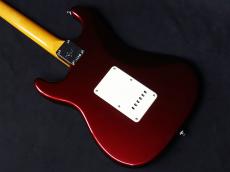 Squier Classic Vibe '60s Stratocaster Candy Apple Red_7