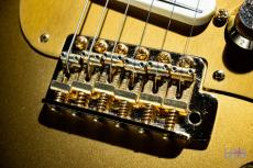 Fender Custom Shop Limited Edition H.L.E. Gold Stratocaster 099 of 500 / 1989_5