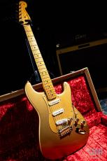 Fender Custom Shop Limited Edition H.L.E. Gold Stratocaster 099 of 500 / 1989_9