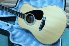 YAMAHA LL-53D.R Custom /  Head Inlay・Abalone Trim and  Rosette・Maple Binding・Ebony Fingerboard and Bridge・Premium Grade Ezo Spruce Top・Premium Grade Indian Rosewood Side and Back 【With Original Hard Case】 19_2