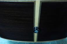 YAMAHA LL-53D.R Custom /  Head Inlay・Abalone Trim and  Rosette・Maple Binding・Ebony Fingerboard and Bridge・Premium Grade Ezo Spruce Top・Premium Grade Indian Rosewood Side and Back 【With Original Hard Case】 19_11