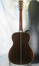 Martin CTM 000-28 Pre-War Style / Old Style Decal Logo・Solid Spruce Top・Solid Rosewood Side and Back・Herringbone・Diamond Inlay・Long Saddle・Nut Width 42.9mm【With Original Case】2005年製_4