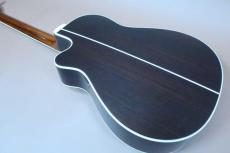 TSK NO.8♭ 坂崎幸之助 50th Anniversary Model / Solid Sitka Spruce Top・Solid Indian Rosewood Side and Back・Mahogany 1P-Neck・Ebony Fingerboard and Bridge・Star Inlay・K.Sakazaki and T.Nakamoto Signed【With TSK Gig C_7