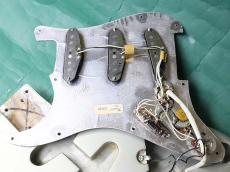 Fender 25TH ANNIVERSARY STRATOCASTER _10