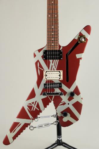 EVH Striped Series Shark Pau Ferro Fingerboard Burgundy with Silver Stripes 2021