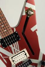 EVH Striped Series Shark Pau Ferro Fingerboard Burgundy with Silver Stripes 2021_9