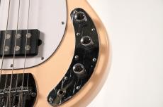 Sterling by MUSIC MAN S.U.B. STINGRAY4 -Vintage Cream- [4.12kg]_8