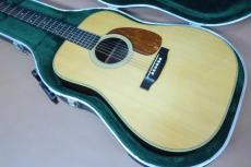 Martin HD-28 Custom Pre war Reissue / Spruce Top・Rosewood Side and Back・Old Decal Logo・Herringbone Trim and Ivoroid Binding・Diamond Inlay・Ebony Fingerboard・Long Saddle・Original Pick guard_2