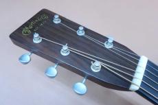 Martin HD-28 Custom Pre war Reissue / Spruce Top・Rosewood Side and Back・Old Decal Logo・Herringbone Trim and Ivoroid Binding・Diamond Inlay・Ebony Fingerboard・Long Saddle・Original Pick guard_7