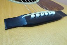 Martin HD-28 Custom Pre war Reissue / Spruce Top・Rosewood Side and Back・Old Decal Logo・Herringbone Trim and Ivoroid Binding・Diamond Inlay・Ebony Fingerboard・Long Saddle・Original Pick guard_13