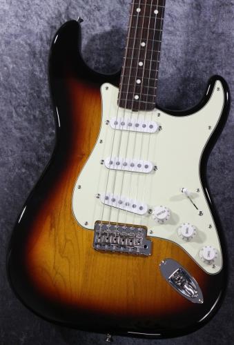 Fender FSR Made in Japan Traditional 60s Stratocaster 3-Tone Sunburst #JD25003017【3.37kg】