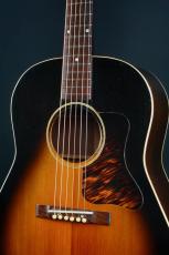 Gibson J-35_3