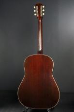 Gibson J-35_4