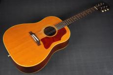 Gibson J-50_10