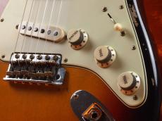 Fender Custom Shop Michael Landau Signature 1968 Stratocaster Round-Laminated Rosewood ~Bleached 3-Color Sunburst~_6