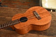 Kamaka Tenor HF-38_3