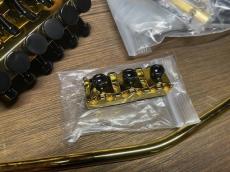 Floyd Rose FRTS1000L Special Tremolo System Gold L2Nat/レフティ/左利き用/サスティーンブロック37mm/フロイドローズ/全国一律送料無料_3