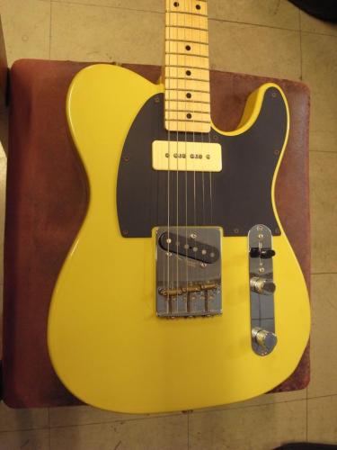 Squier by Fender STL-33改