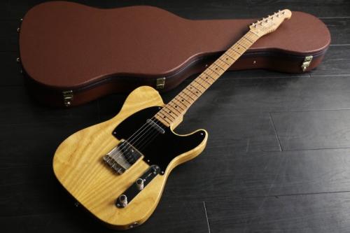Glendale Guitars The Retro Blackguard　Timetraveler 52　エイジドモデル　バリトラネック　お買得品