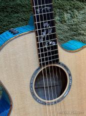 Taylor 【Taylor歳末セール‼】Custom GA Flame Maple/Premium Sitka Spruce -Carribean Fade- #1205244116_3