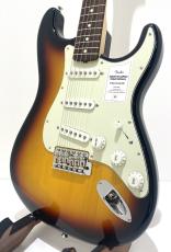 Fender Made in Japan Traditional 60s Stratocaster, Rosewood Fingerboard /  3-Color Sunburst