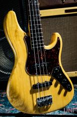Fender American Deluxe Jazz Bass / 2001_3