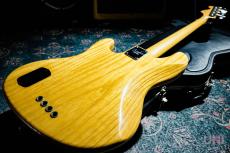 Fender American Deluxe Jazz Bass / 2001_9
