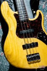 Fender American Deluxe Jazz Bass / 2001_10